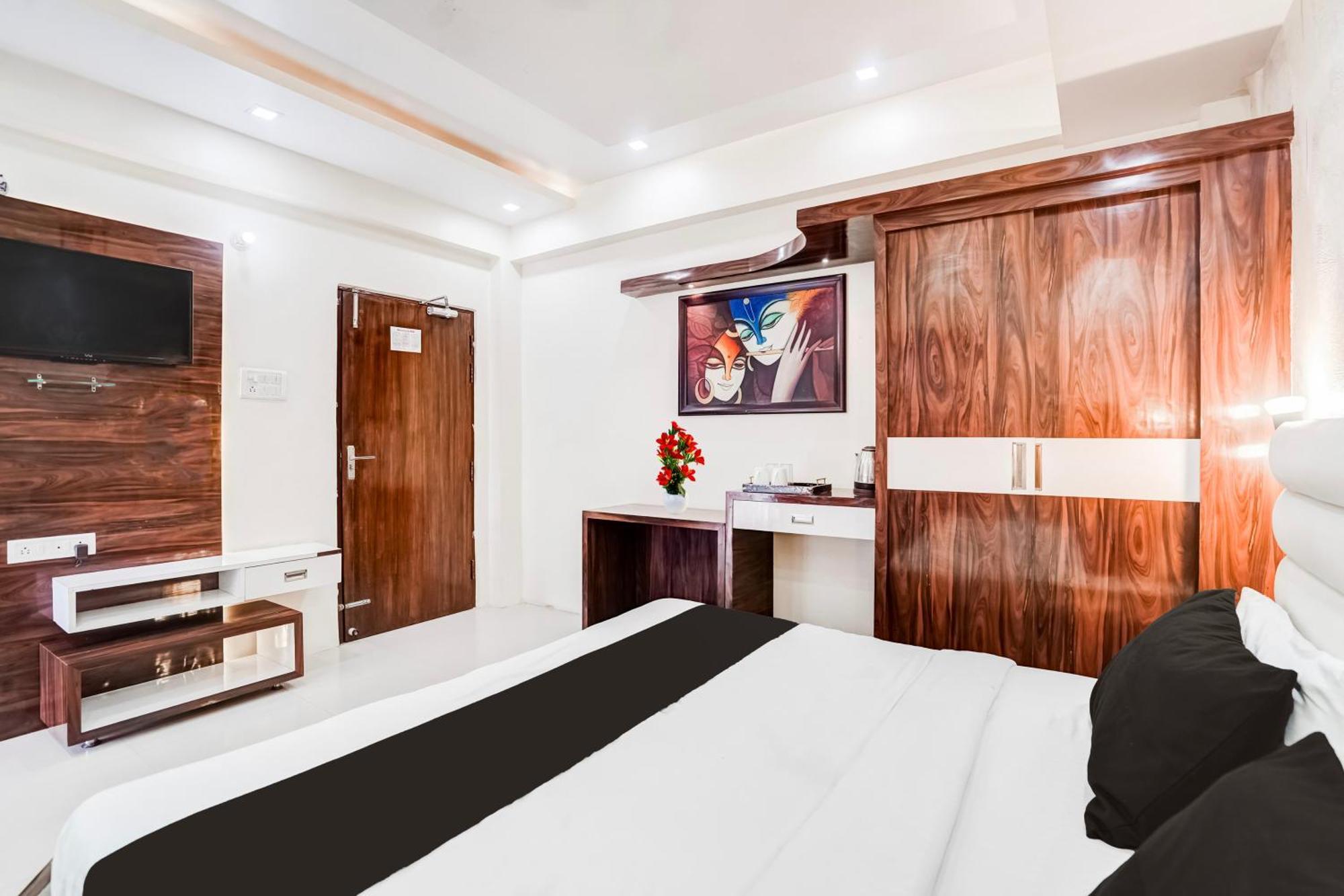 Super Hotel O Sgpgi Bijnaur Esterno foto